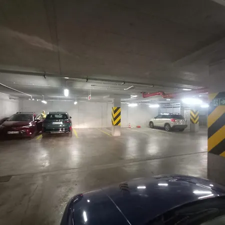 Labo Soho Minska * ורשה